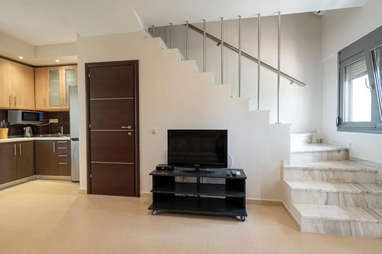 Villa Majestic By Travel Pro Services - Nikiti Halkidiki בית נופש ניקיטי